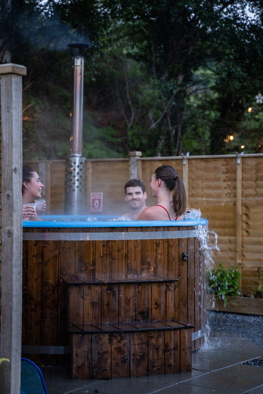 Sip & Soak (Prosecco + Private Hot Tub